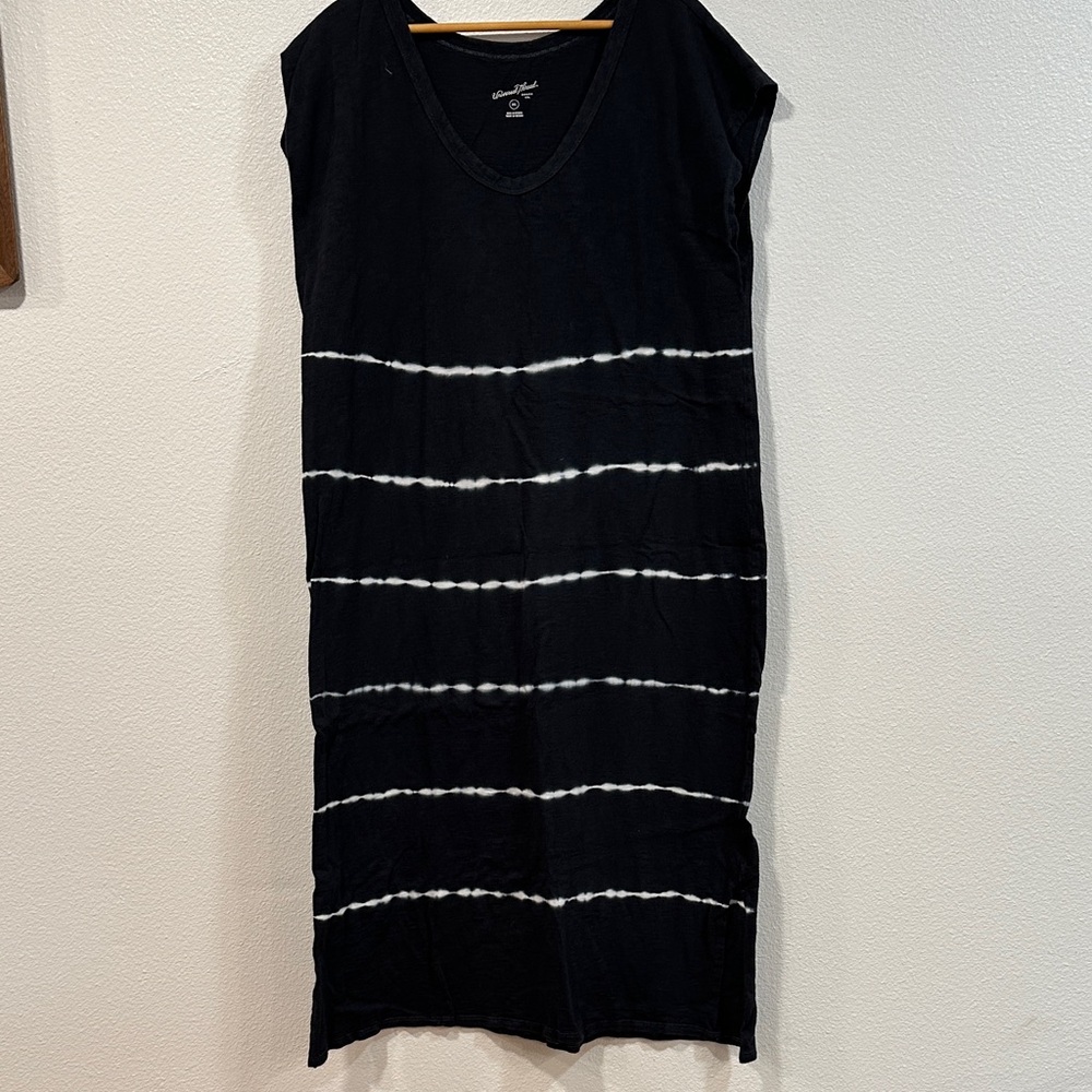 Universal Thread Maxi Dress